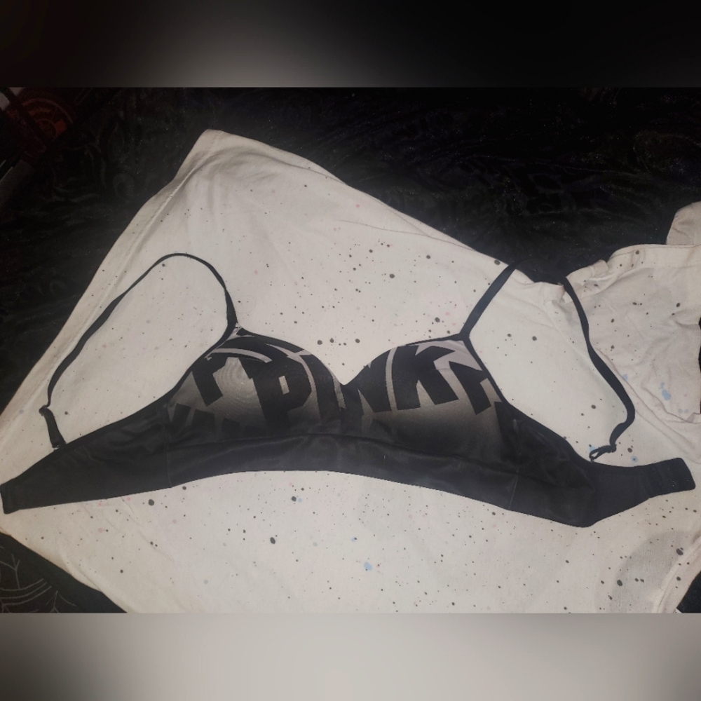 PINK VICTORIA'S SECRET BRA